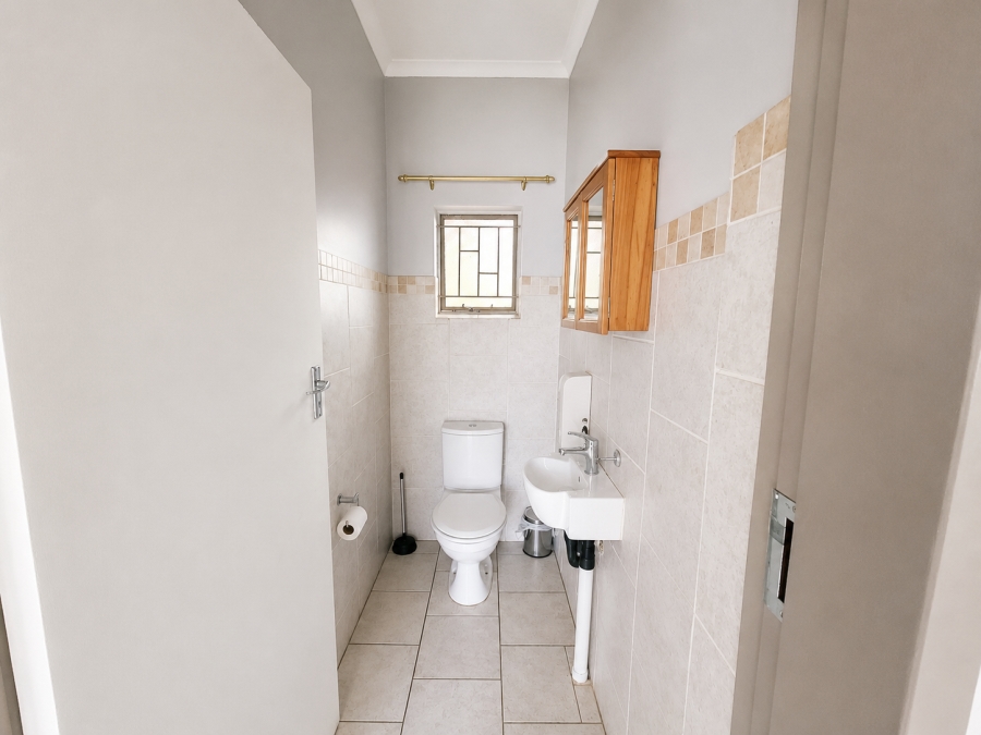 4 Bedroom Property for Sale in Wierda Park Gauteng