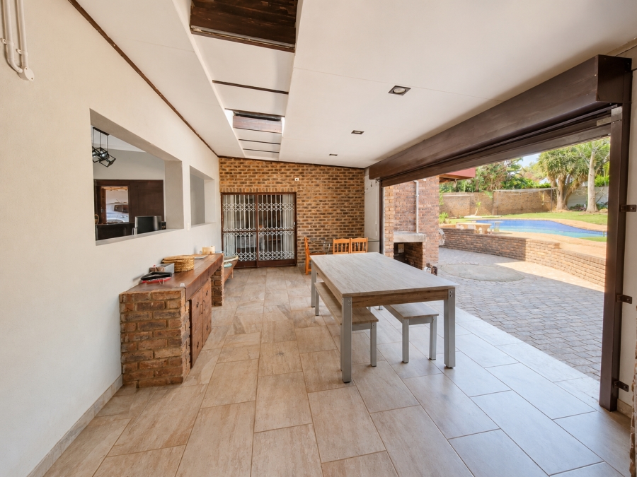 4 Bedroom Property for Sale in Wierda Park Gauteng