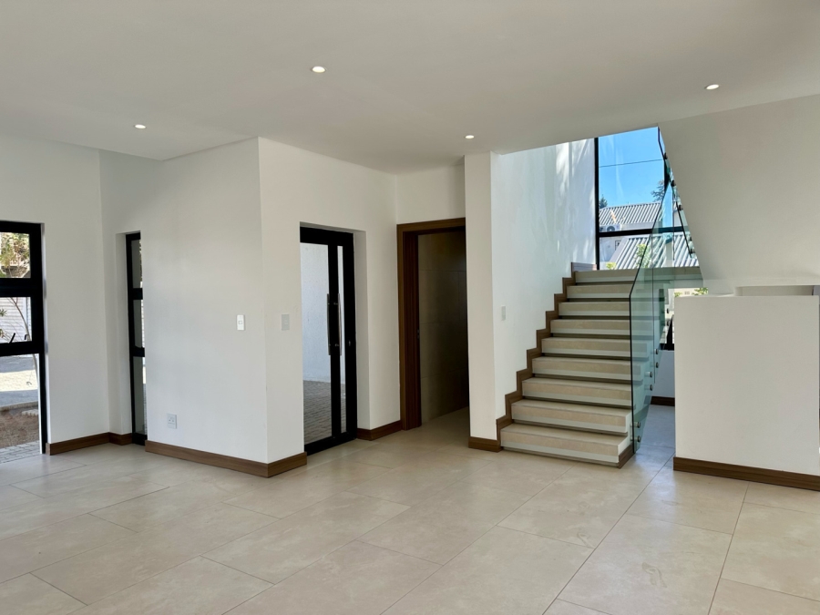 To Let 3 Bedroom Property for Rent in Morningside Gauteng
