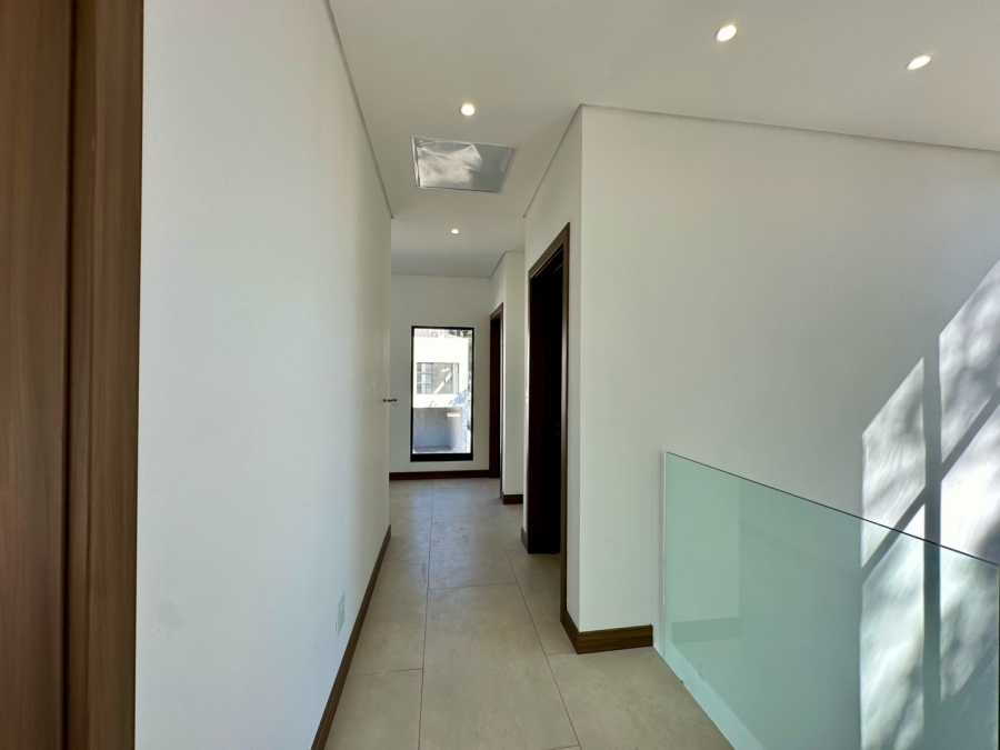To Let 3 Bedroom Property for Rent in Morningside Gauteng