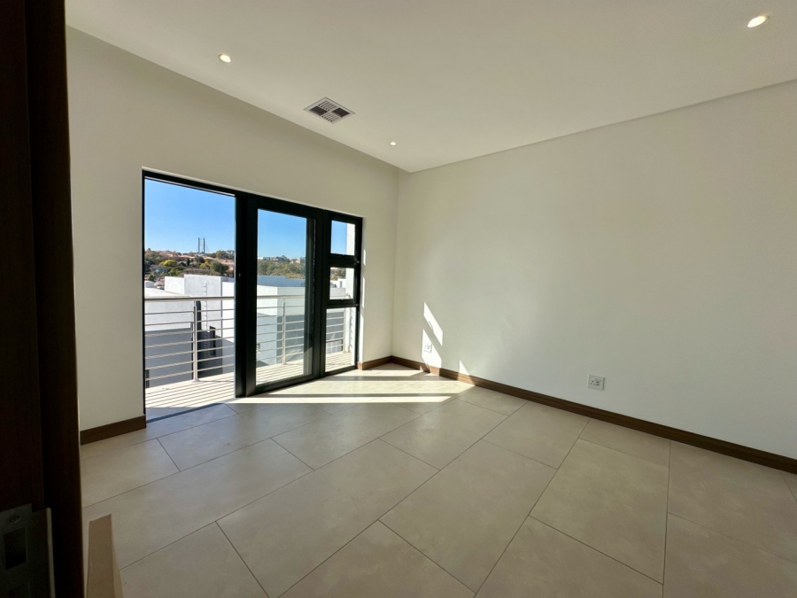 To Let 3 Bedroom Property for Rent in Morningside Gauteng