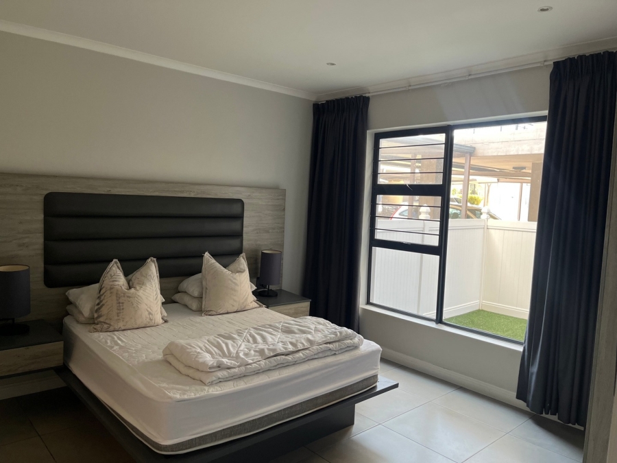 To Let 2 Bedroom Property for Rent in Morningside Gauteng