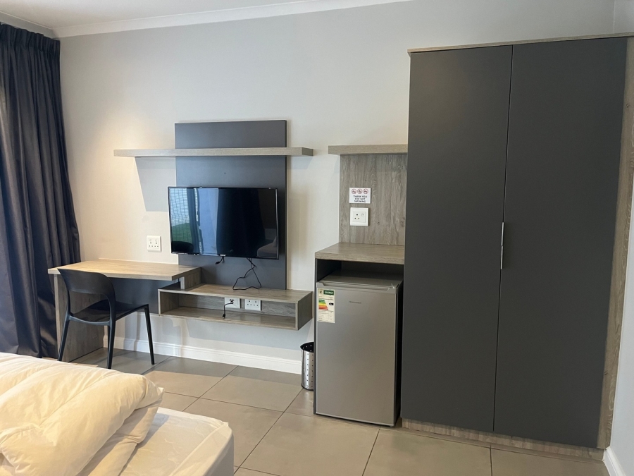 To Let 2 Bedroom Property for Rent in Morningside Gauteng