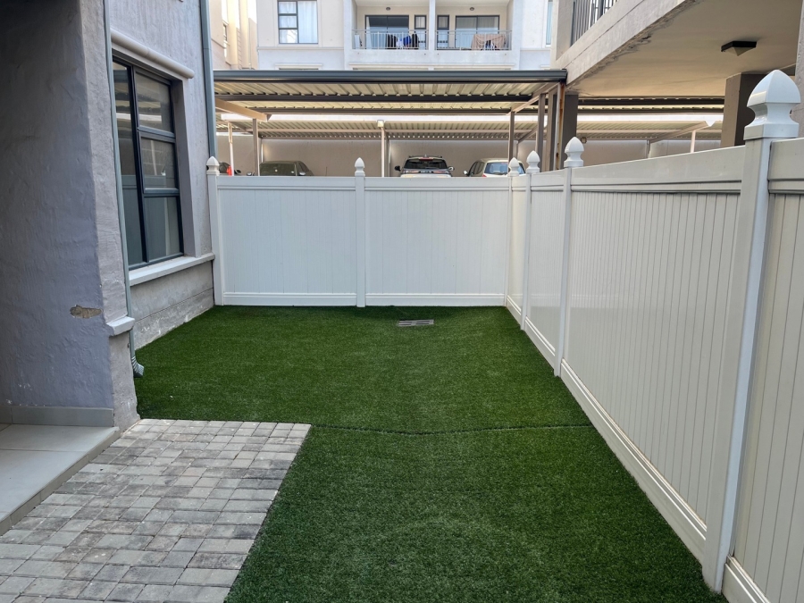 To Let 2 Bedroom Property for Rent in Morningside Gauteng
