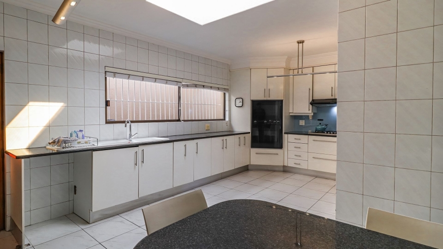 3 Bedroom Property for Sale in Glen Atholl Gauteng