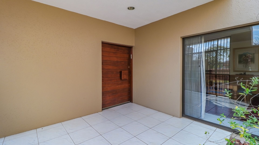 3 Bedroom Property for Sale in Glen Atholl Gauteng