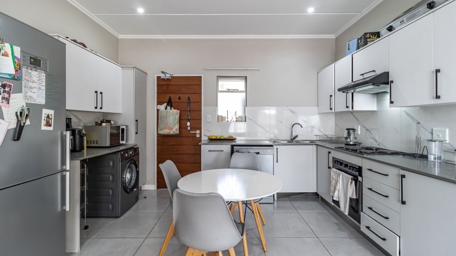 2 Bedroom Property for Sale in Craighall Park Gauteng