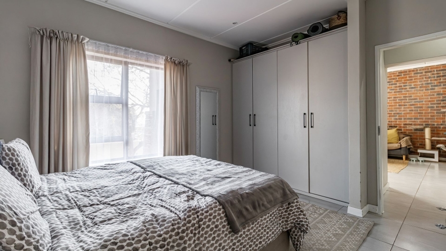2 Bedroom Property for Sale in Craighall Park Gauteng