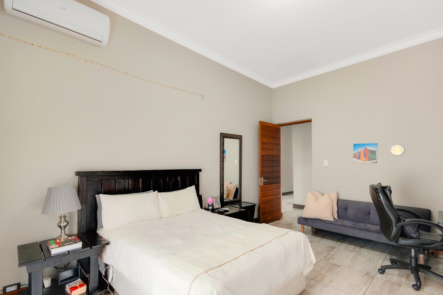 4 Bedroom Property for Sale in Copperleaf Estate Gauteng