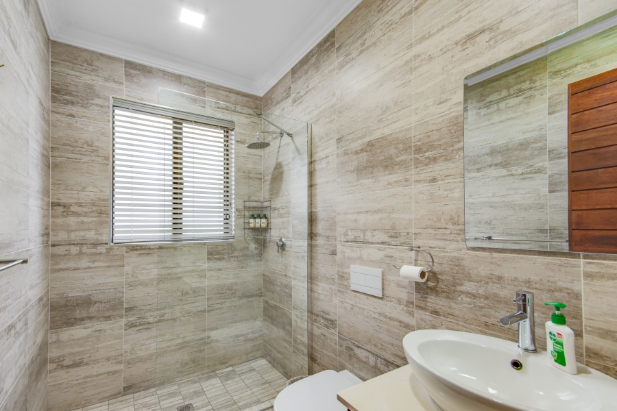 4 Bedroom Property for Sale in Copperleaf Estate Gauteng