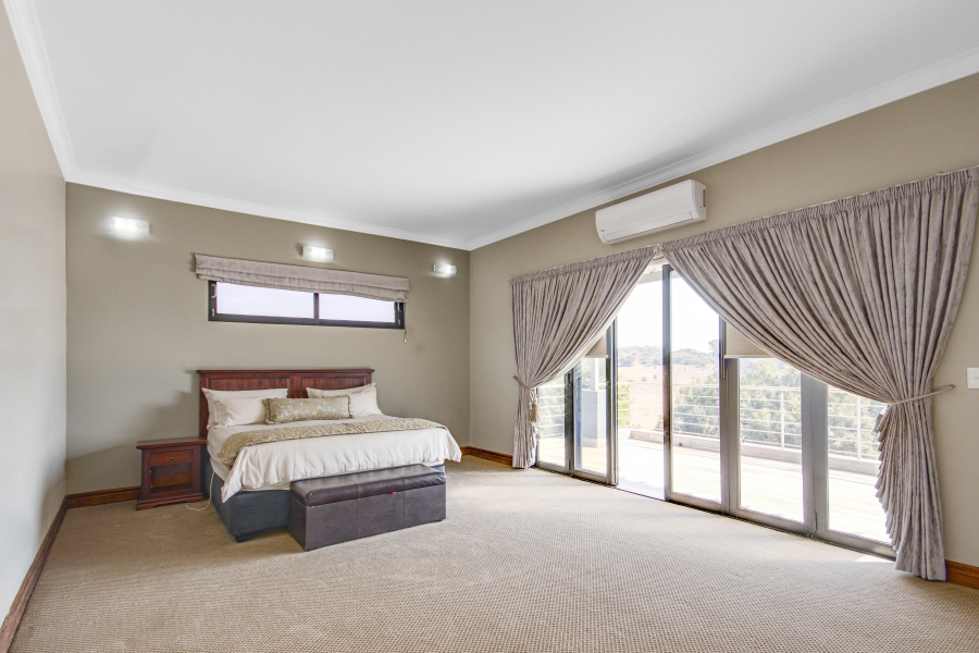 4 Bedroom Property for Sale in Copperleaf Estate Gauteng