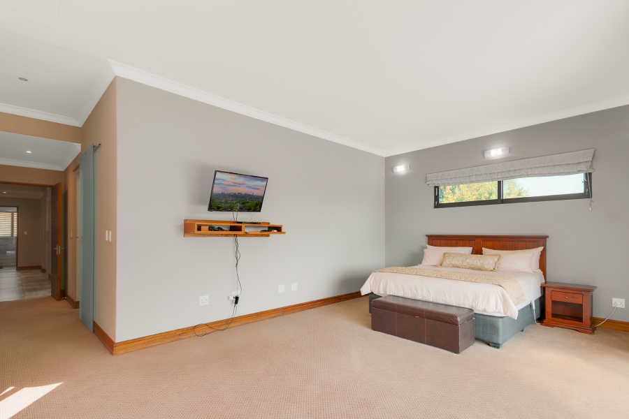 4 Bedroom Property for Sale in Copperleaf Estate Gauteng
