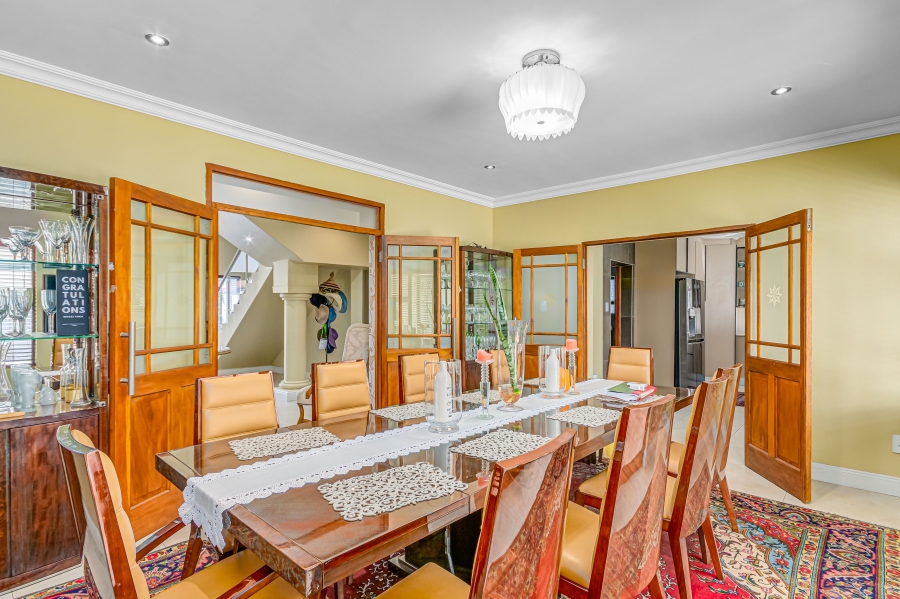 5 Bedroom Property for Sale in Blue Valley Golf Estate Gauteng