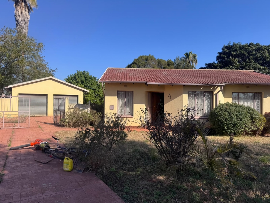 2 Bedroom Property for Sale in Dawn Park Gauteng