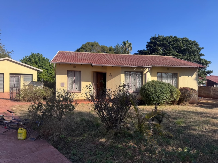 2 Bedroom Property for Sale in Dawn Park Gauteng