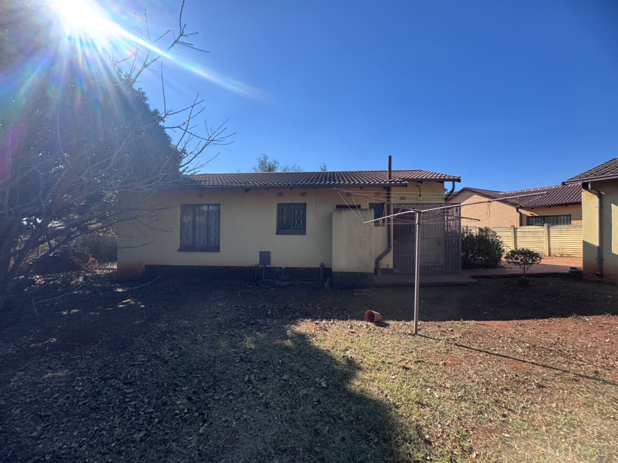 2 Bedroom Property for Sale in Dawn Park Gauteng