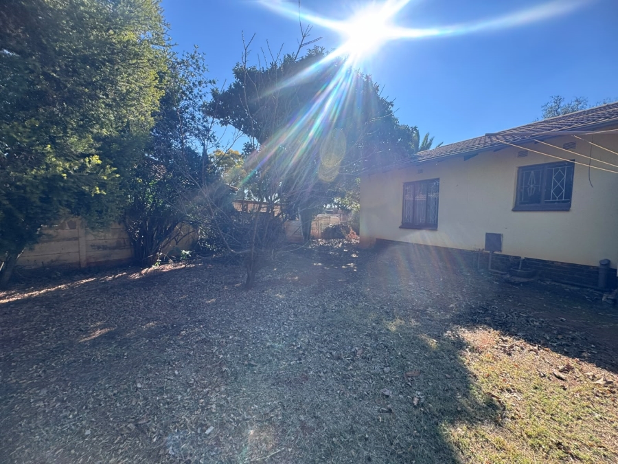 2 Bedroom Property for Sale in Dawn Park Gauteng
