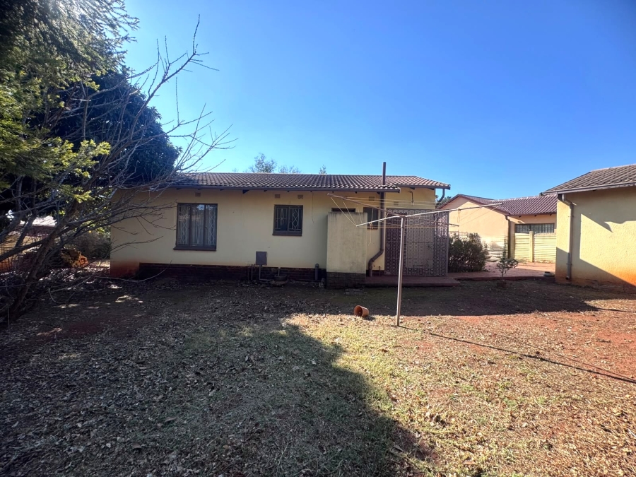 2 Bedroom Property for Sale in Dawn Park Gauteng