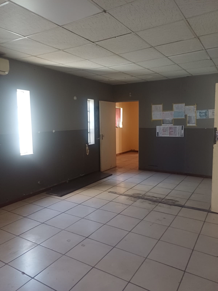 Commercial Property for Sale in Silverfields Gauteng