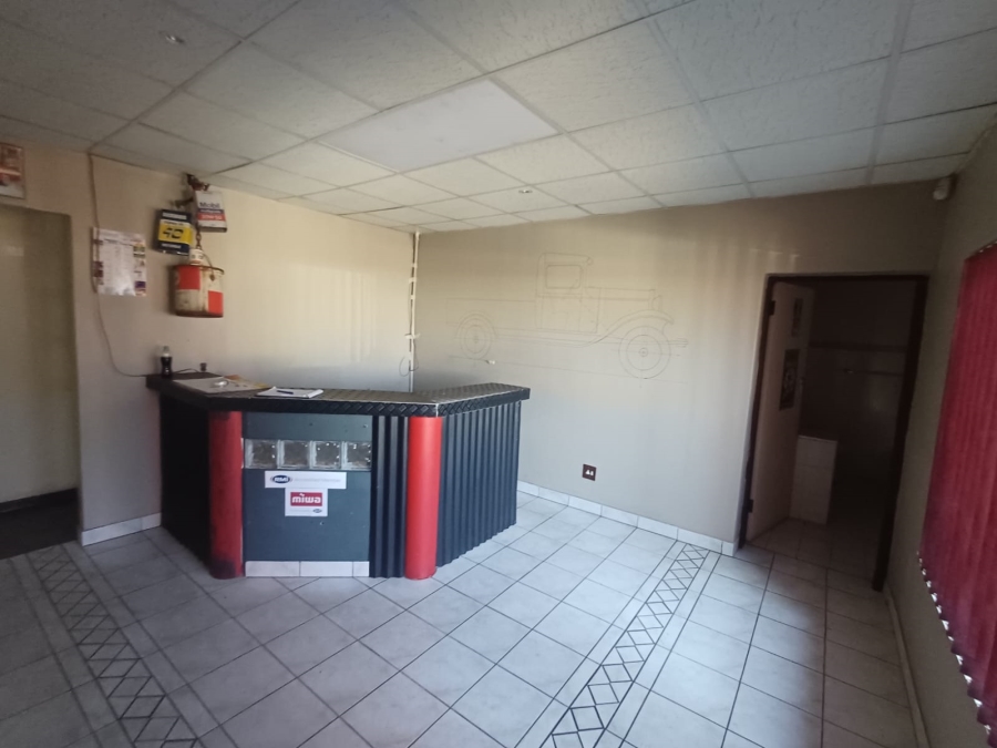 Commercial Property for Sale in Silverfields Gauteng