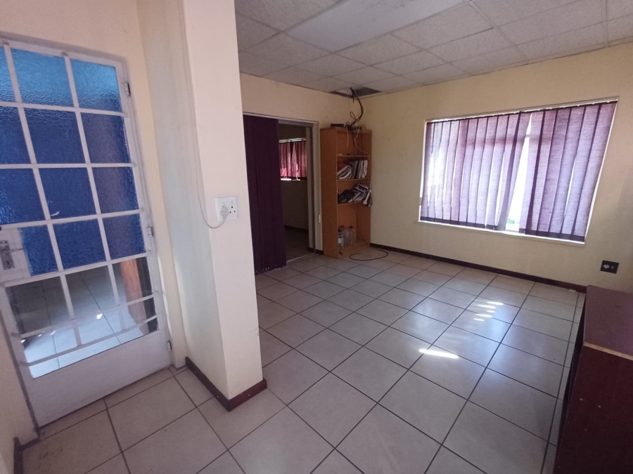 Commercial Property for Sale in Silverfields Gauteng
