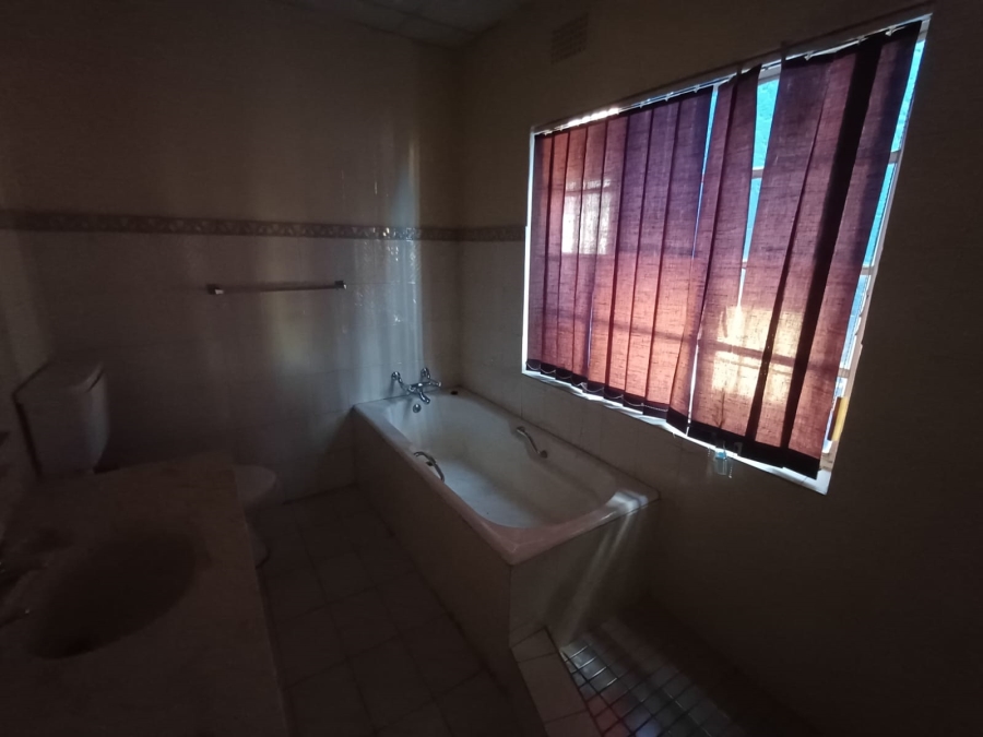 Commercial Property for Sale in Silverfields Gauteng
