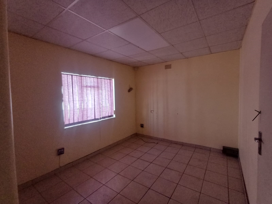 Commercial Property for Sale in Silverfields Gauteng