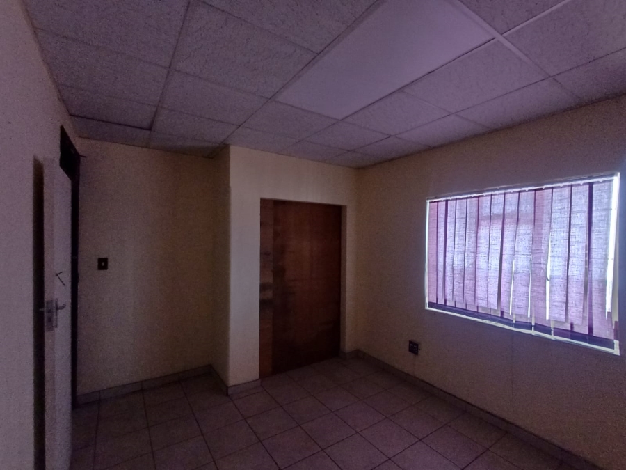 Commercial Property for Sale in Silverfields Gauteng