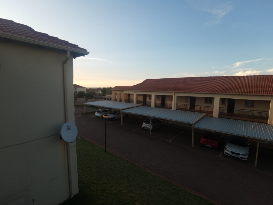 To Let 1 Bedroom Property for Rent in North Riding Gauteng