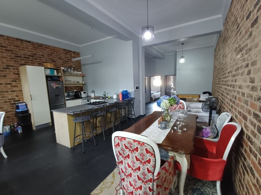 2 Bedroom Property for Sale in Braamfontein Gauteng
