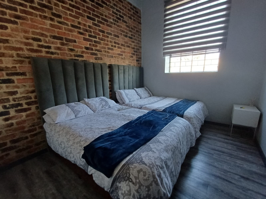 2 Bedroom Property for Sale in Braamfontein Gauteng