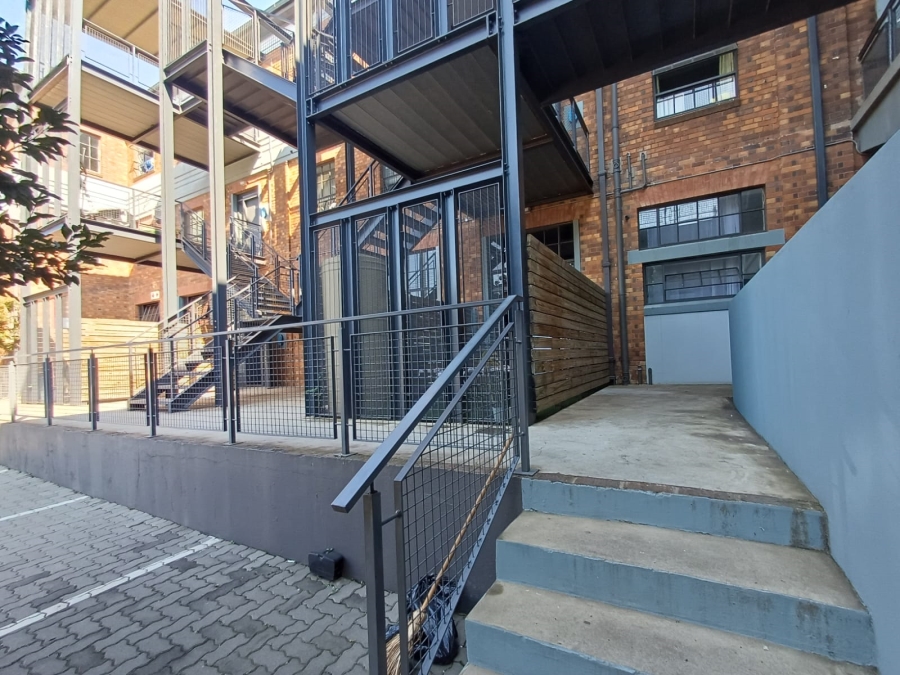 2 Bedroom Property for Sale in Braamfontein Gauteng