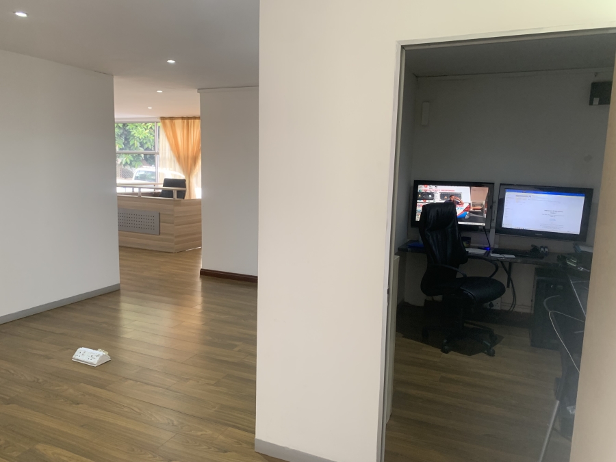 To Let Commercial Property for Rent in Croydon Gauteng