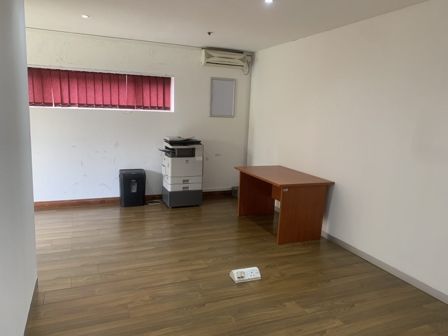To Let Commercial Property for Rent in Croydon Gauteng