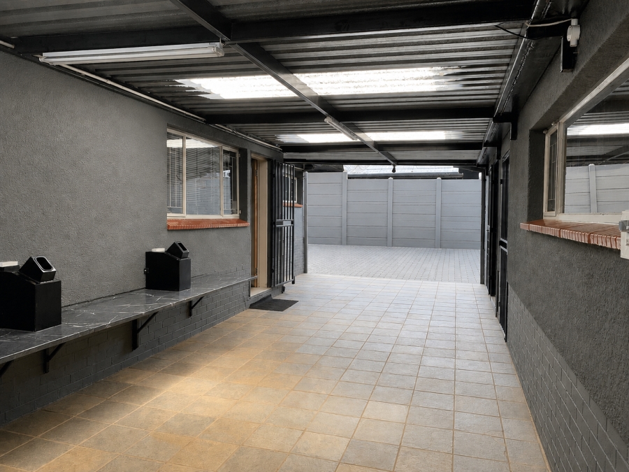 To Let Commercial Property for Rent in Croydon Gauteng