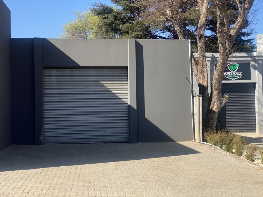 To Let Commercial Property for Rent in Croydon Gauteng