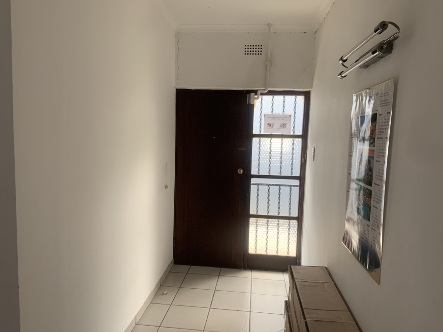 To Let Commercial Property for Rent in Croydon Gauteng