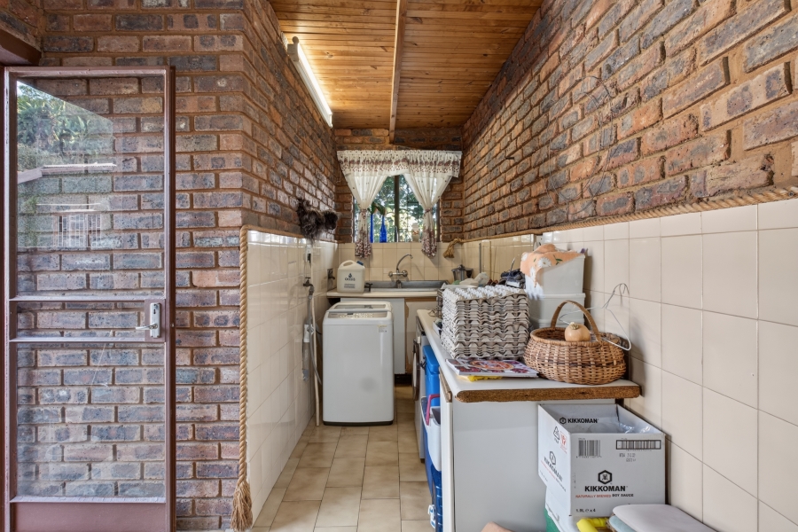 3 Bedroom Property for Sale in East Lynne Gauteng