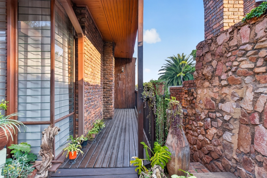 3 Bedroom Property for Sale in East Lynne Gauteng