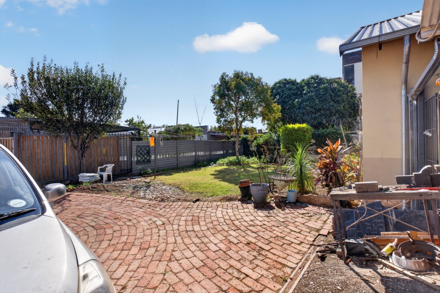 2 Bedroom Property for Sale in Villieria Gauteng