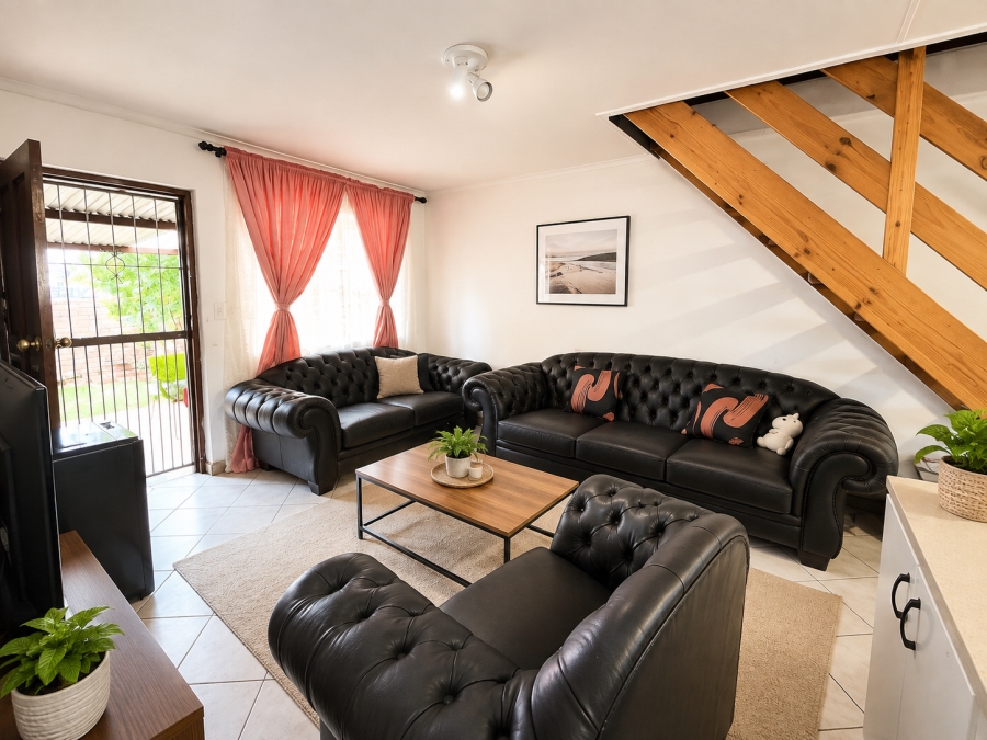 2 Bedroom Property for Sale in Florida Lake Gauteng