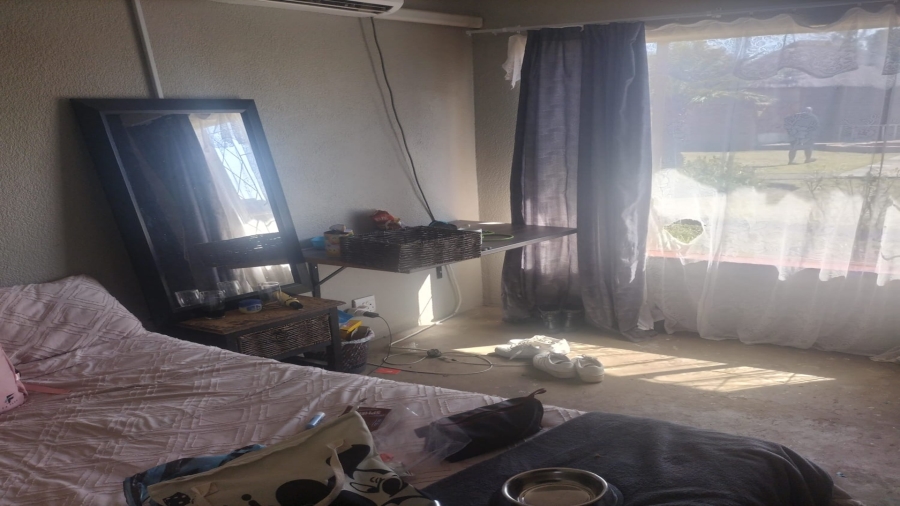 4 Bedroom Property for Sale in Theoville Gauteng