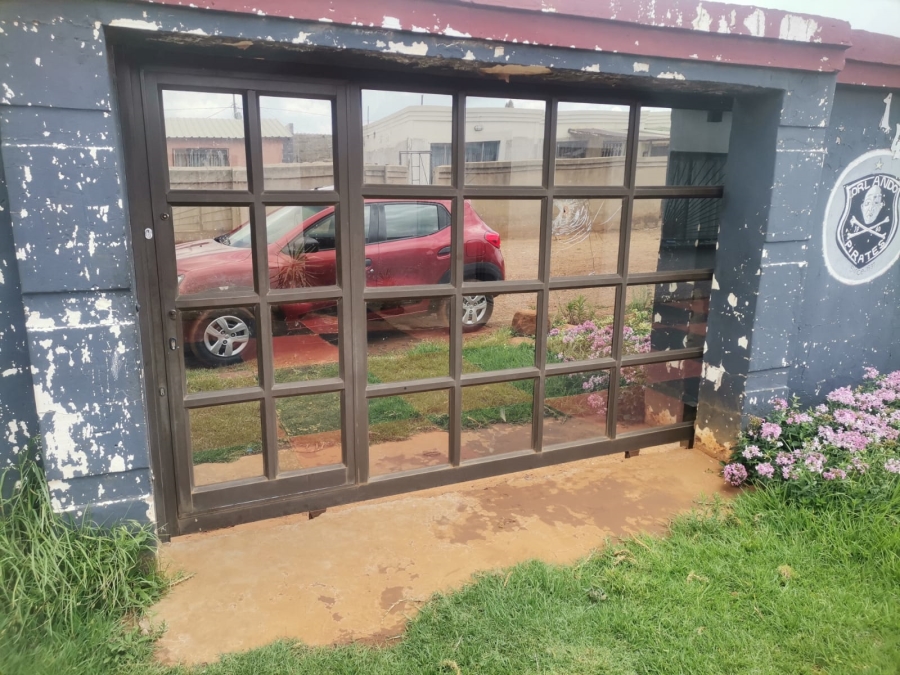 5 Bedroom Property for Sale in Lakeside Gauteng