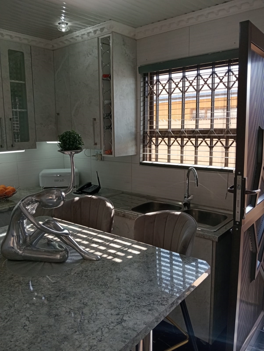 2 Bedroom Property for Sale in Sebokeng Zone 11 Gauteng