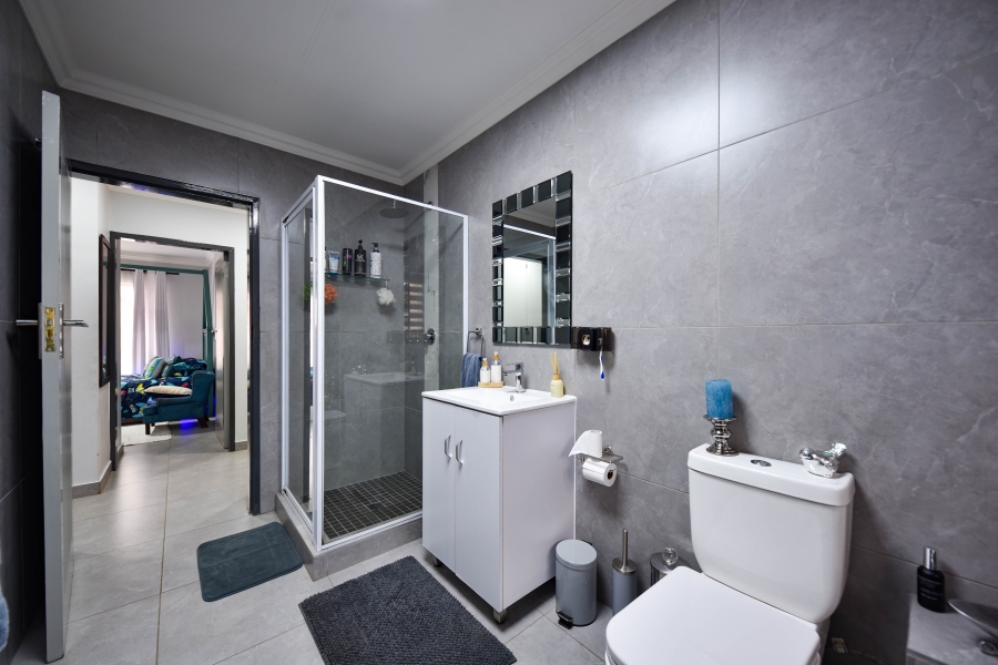 4 Bedroom Property for Sale in Equestria Gauteng