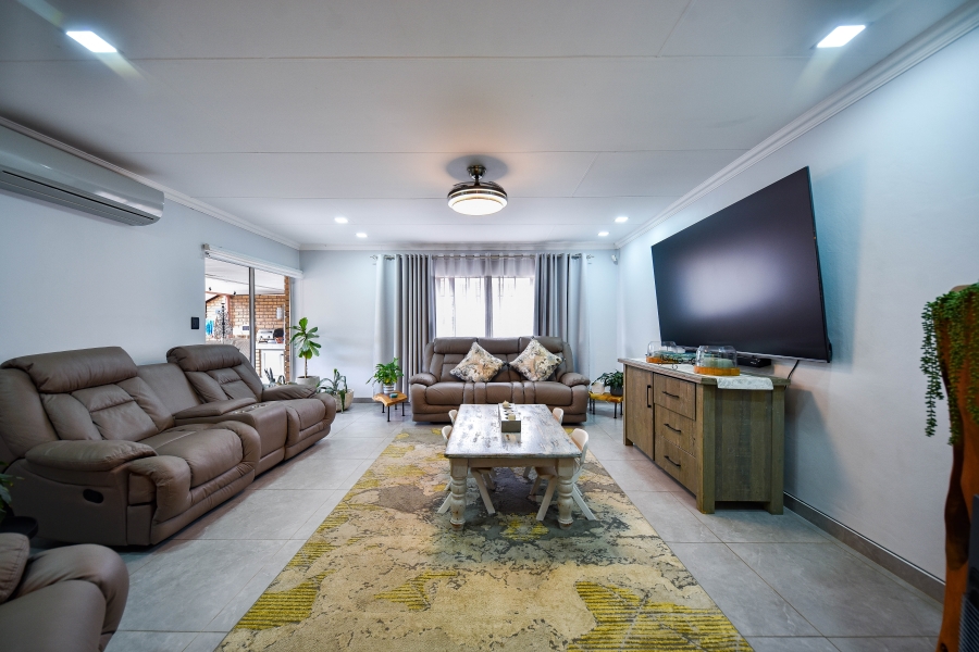 4 Bedroom Property for Sale in Equestria Gauteng