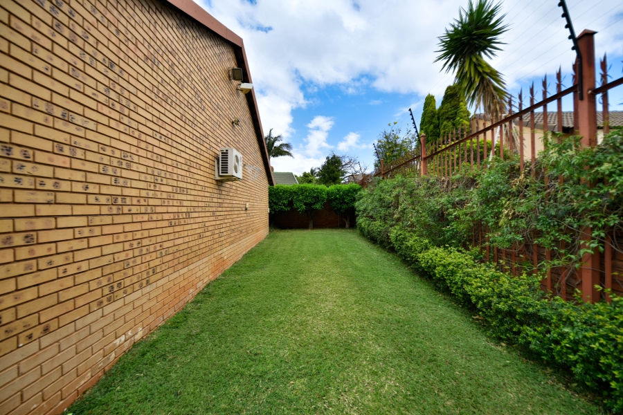 4 Bedroom Property for Sale in Equestria Gauteng