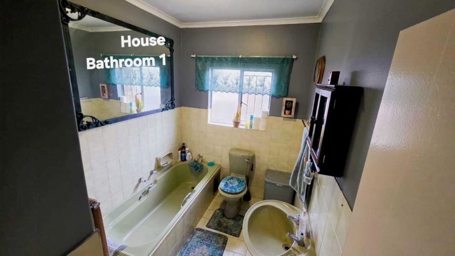 5 Bedroom Property for Sale in Suiderberg Gauteng