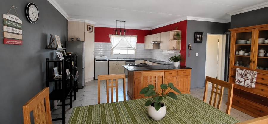 2 Bedroom Property for Sale in Cloverdene Gauteng