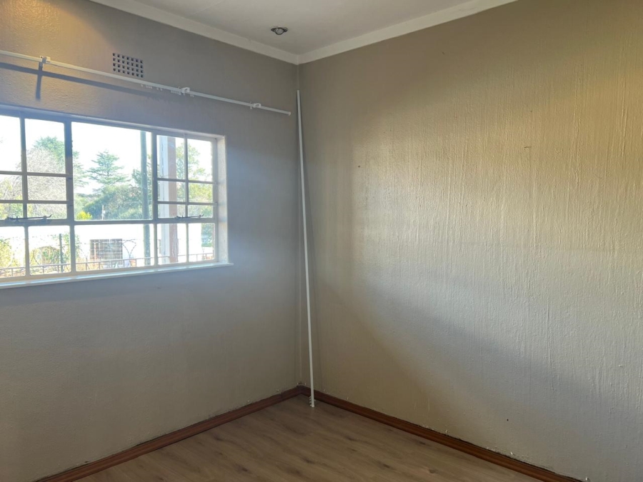 To Let 2 Bedroom Property for Rent in Woodmead Gauteng